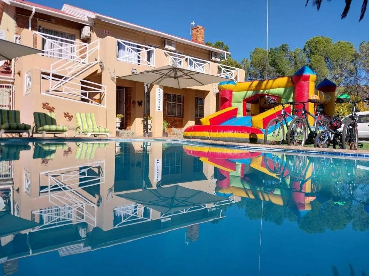 Victoria Oaks Guesthouse Victoria West Екстер'єр фото